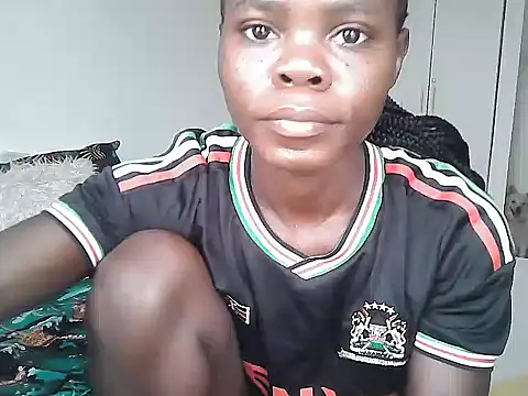 petiteebony 81 online show from December 3, 5:52 am