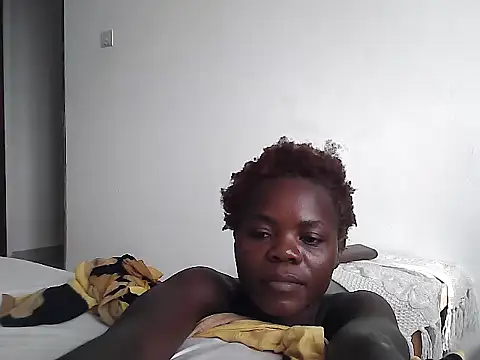 petiteebony 81 online show from March 13, 5:34 am