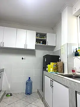 petiteebony 81 online show from December 17, 6:18 am