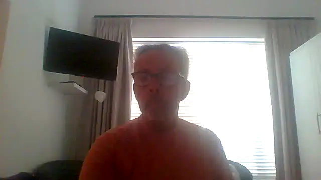 tuggy59 online show from October 9, 6:47 am