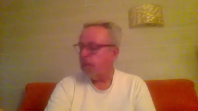 tuggy59 online show from March 24, 6:13 am