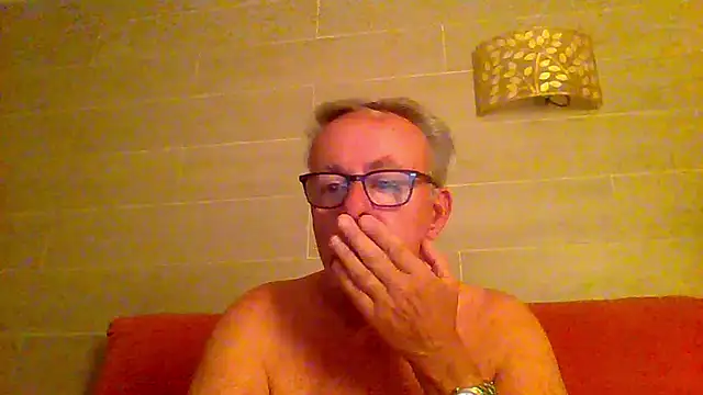 tuggy59 online show from May 22, 4:10 am