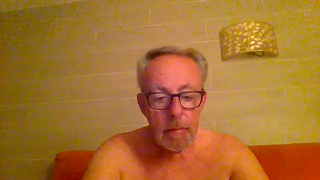 tuggy59 online show from May 23, 4:33 am