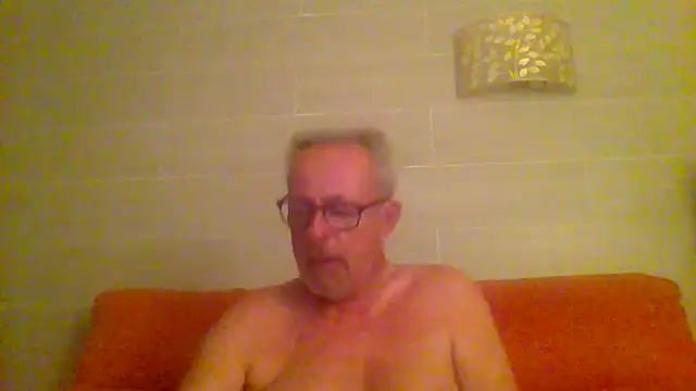 tuggy59 online show from September 9, 4:22 am
