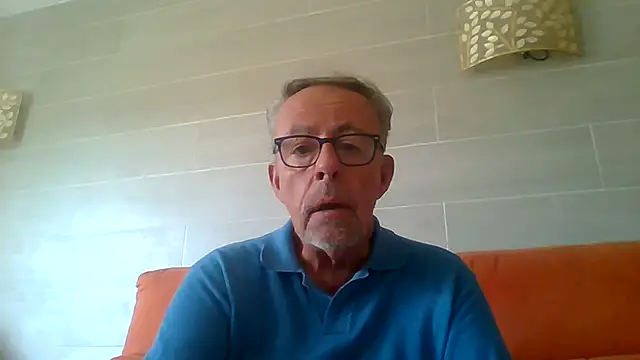 Snapshot of tuggy59 chatting on July 8, 7:42 am tuggy59 online show from July 8, 7:42 am
