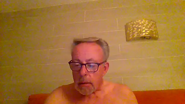 tuggy59 online show from May 24, 4:23 am