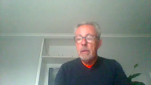 tuggy59 online show from September 17, 4:58 am