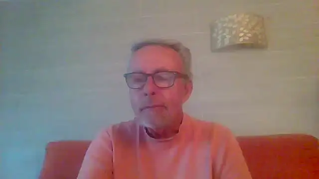 tuggy59 online show from April 7, 6:26 am