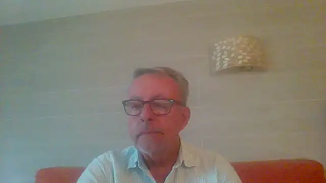 tuggy59 online show from April 26, 6:43 am