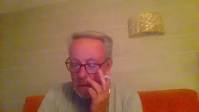 tuggy59 online show from April 12, 5:44 am