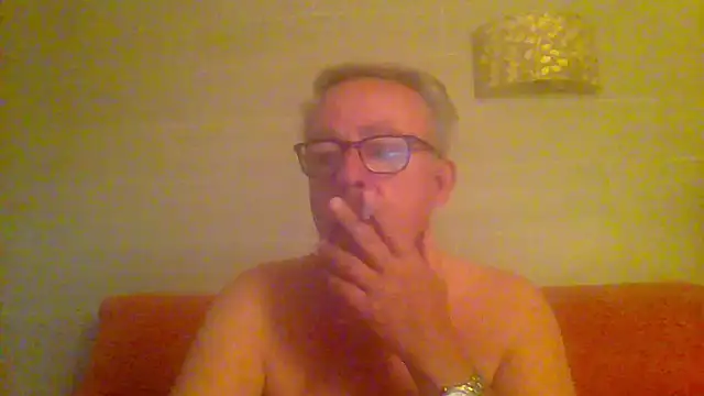 tuggy59 online show from May 11, 4:58 am