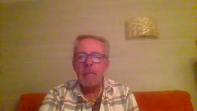 tuggy59 online show from March 29, 3:30 am