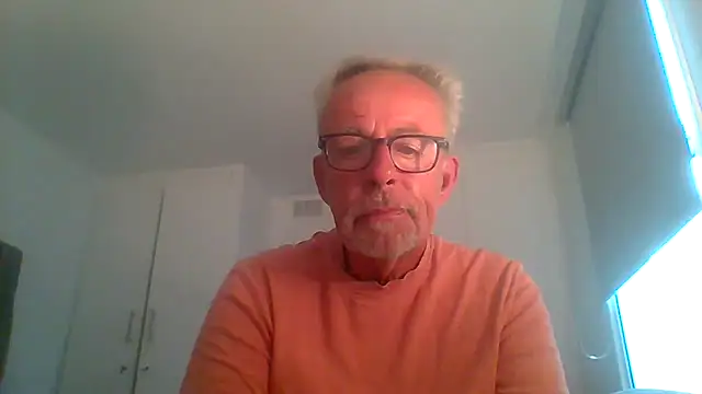 tuggy59 online show from September 20, 5:23 am
