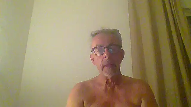 tuggy59 online show from September 11, 5:18 am