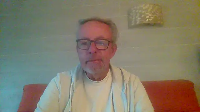 tuggy59 online show from April 9, 6:04 am