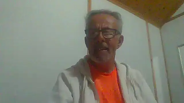 tuggy59 online show from September 30, 6:41 am