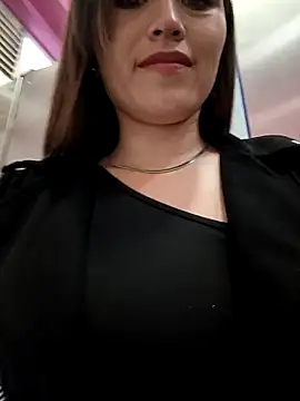 marena saenz online show from October 24, 5:45 pm