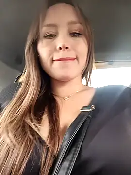 marena saenz online show from December 4, 7:28 pm