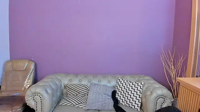 taylor bennet online show from October 6, 12:17 pm