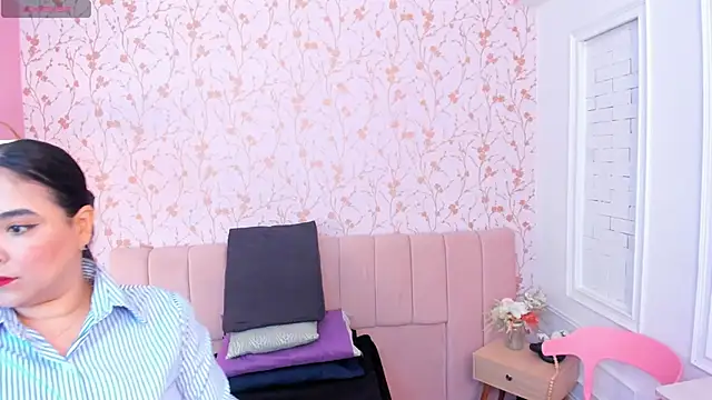 taylor bennet online show from March 21, 11:58 am