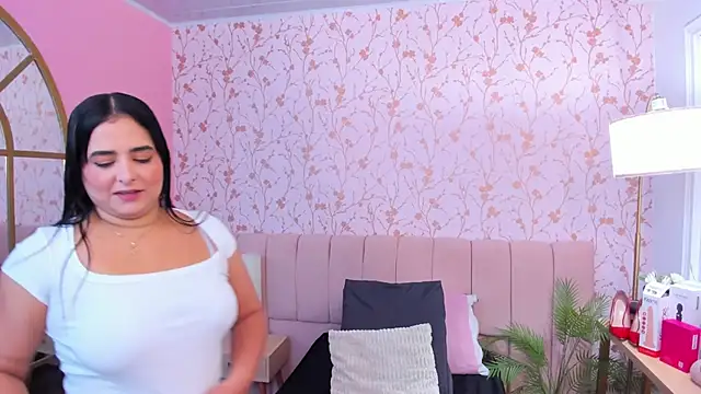 taylor bennet online show from November 30, 11:44 am