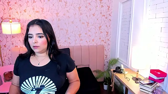 taylor bennet online show from June 5, 12:22 pm