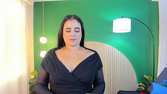 taylor bennet online show from September 23, 12:12 pm