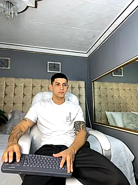 Alex cute77 online show from September 13, 11:54 am