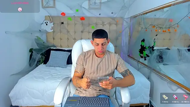 Alex cute77 online show from October 9, 11:44 am