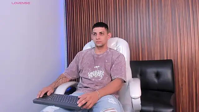 Alex cute77 online show from January 12, 11:50 am