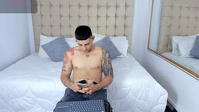 Alex cute77 online show from November 20, 12:28 pm