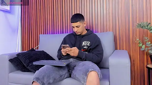 Alex cute77 online show from March 13, 12:10 pm