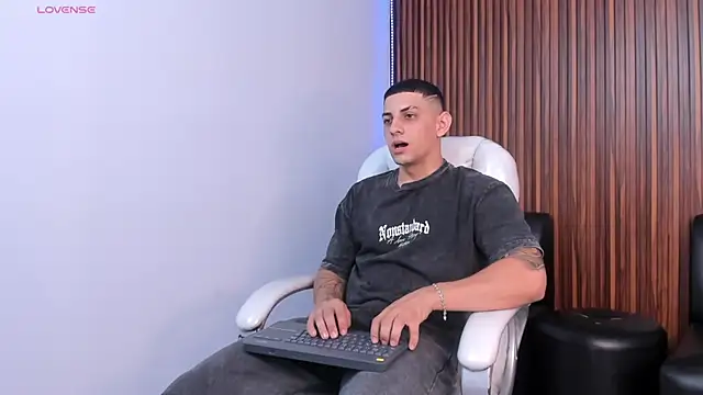 Alex cute77 online show from January 15, 12:41 pm