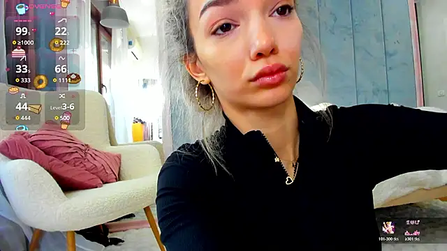 Sassy Teen online show from February 12, 7:30 am