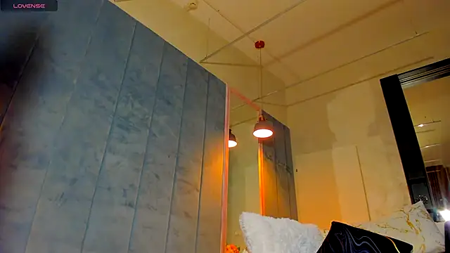 Snapshot of Sassy_Teen chatting on November 29, 8:25 am Sassy Teen online show from November 29, 8:25 am