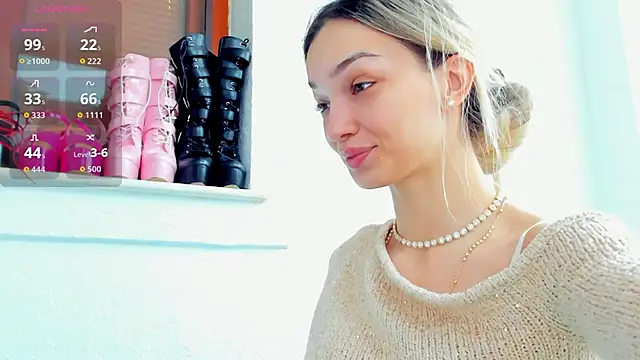 Sassy Teen online show from April 29, 7:56 am