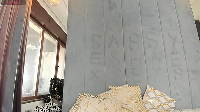 Snapshot of Sassy_Teen chatting on March 19, 8:55 am Sassy Teen online show from March 19, 8:55 am