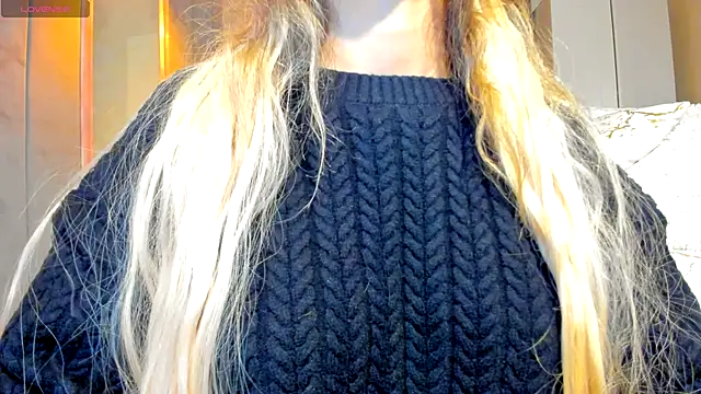 Snapshot of Sassy_Teen chatting on November 30, 10:38 am Sassy Teen online show from November 30, 10:38 am