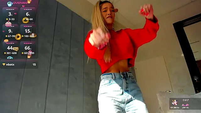 Snapshot of Sassy_Teen chatting on November 26, 9:42 am Sassy Teen online show from November 26, 9:42 am