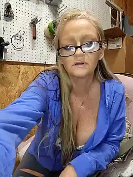 Southern Bella online show from December 5, 12:17 pm
