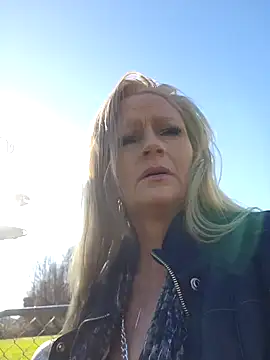 Southern Bella online show from December 1, 7:41 pm