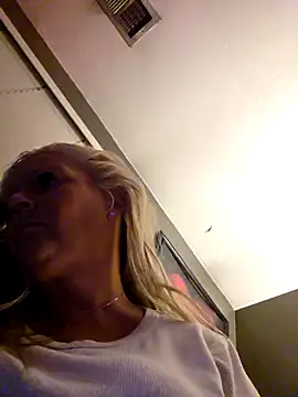 Southern Bella online show from September 25, 12:49 am