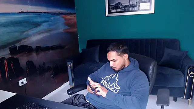 Snapshot of ZenoBaro1 chatting on October 14, 7:31 am ZenoBaro1 online show from October 14, 7:31 am
