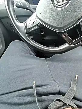 hairydickfr online show from May 19, 10:33 am