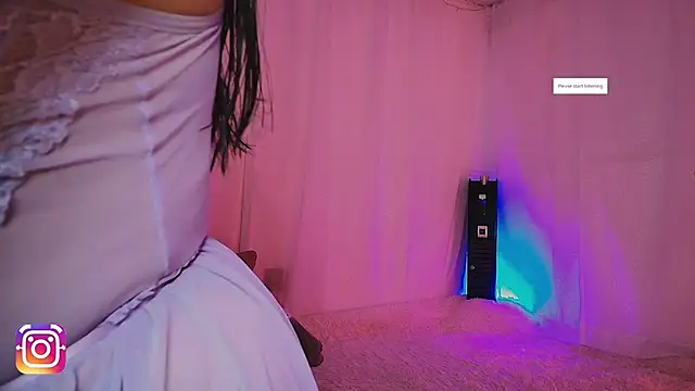 lili taylor online show from February 8, 3:10 pm