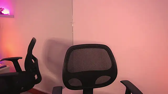 Gloomydoll online show from February 12, 6:51 pm