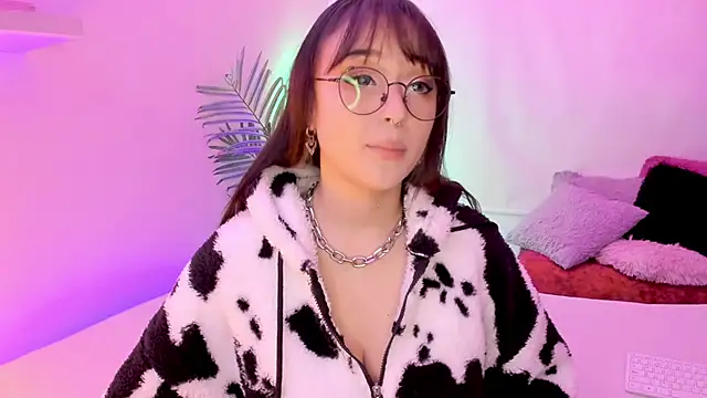 Gloomydoll online show from November 27, 7:36 pm