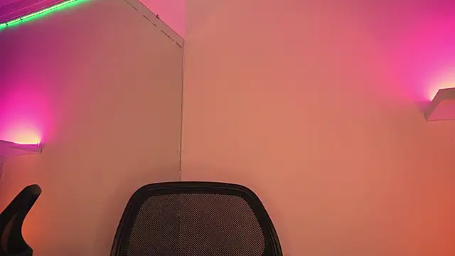 Gloomydoll online show from January 31, 7:12 pm