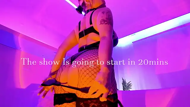 Gloomydoll online show from May 22, 7:56 pm