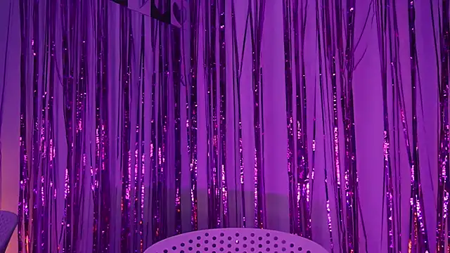 Gloomydoll online show from March 18, 8:10 pm